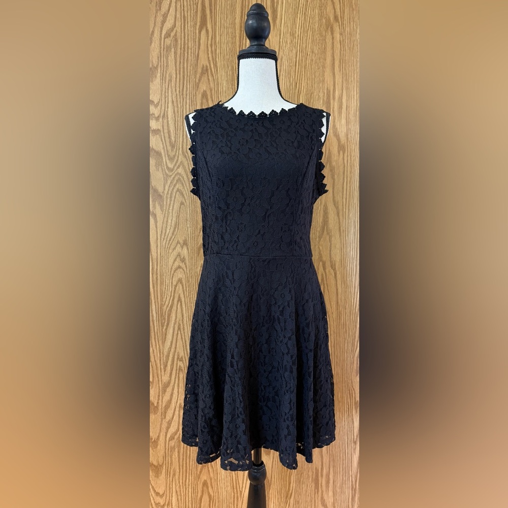 Elegant Black Lace Dress